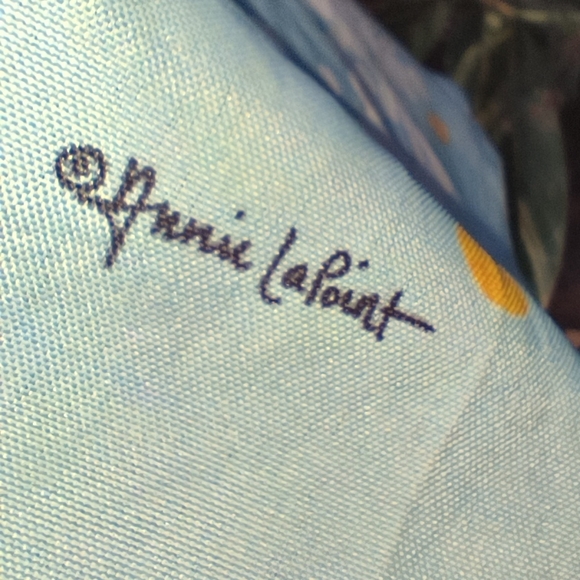 Large Annie Lapoint Christmas Garden Flag - Picture 5 of 5